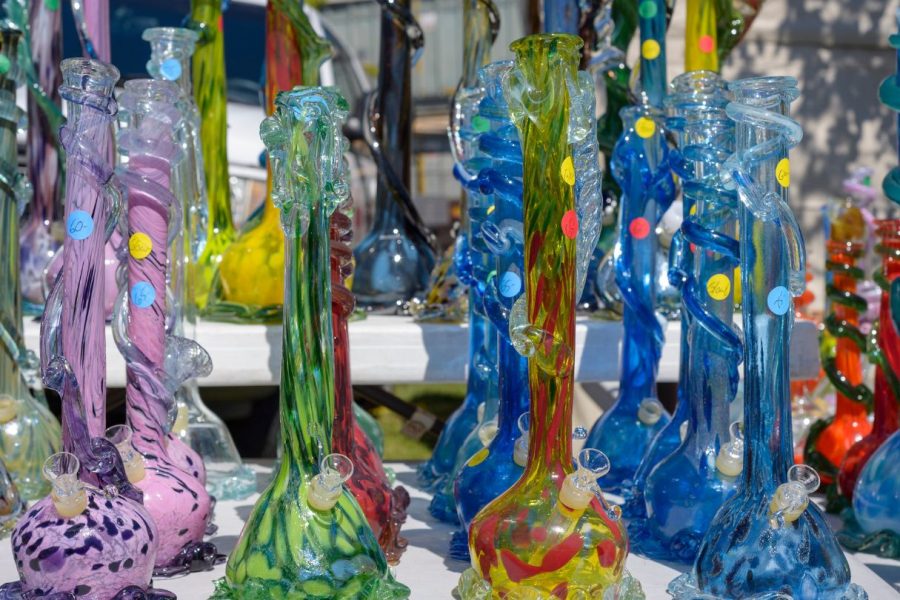 Mistakes People Make in a Bong Shop and How to Avoid Them