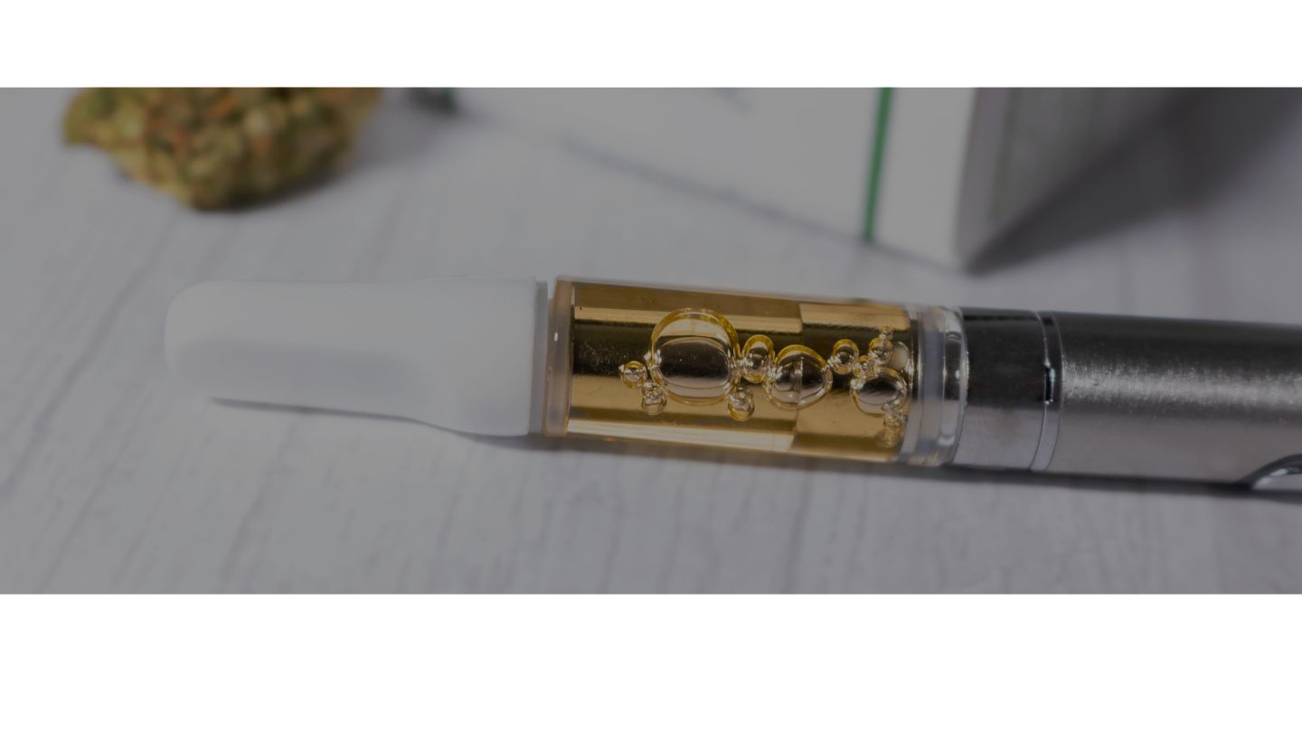 Disposable vs Refillable Cannabis Vapes: Understanding the Benefits of Each