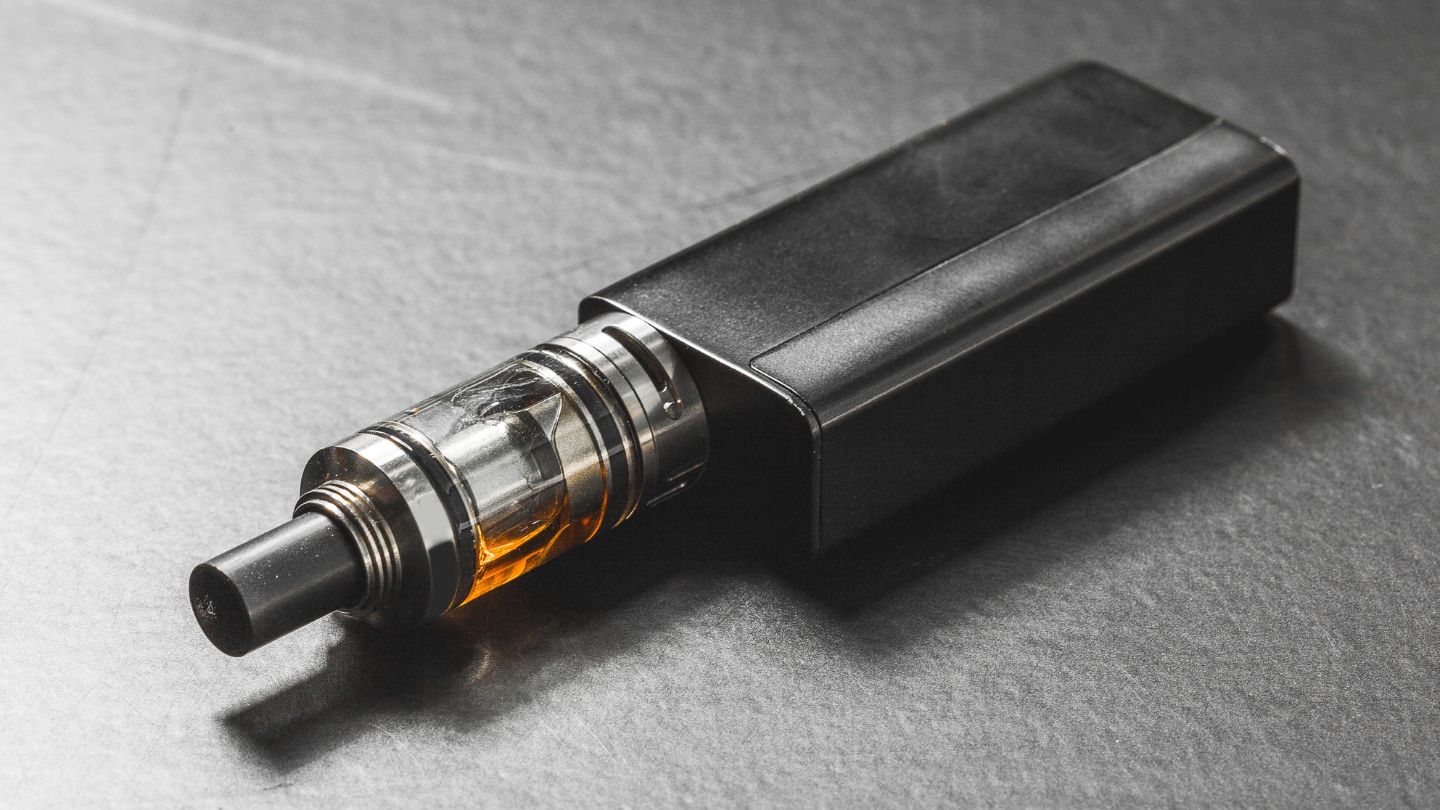 Refillable and Rechargeable Vapes: Customization and Longevity